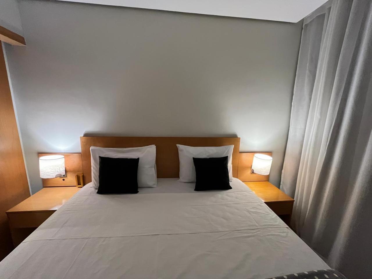 Hotel Flat Parque Do Ibirapuera - Jardins San Paolo Esterno foto